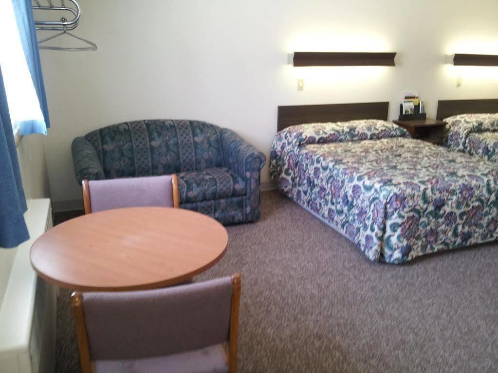 Home Motel アボッツフォード エクステリア 写真