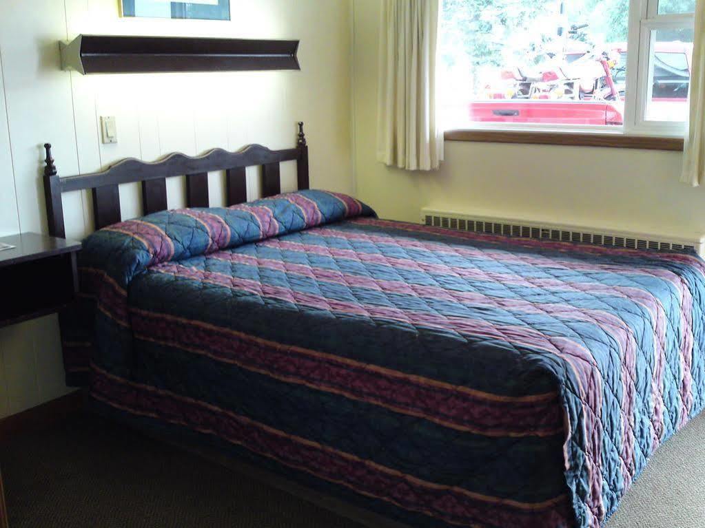 Home Motel アボッツフォード エクステリア 写真